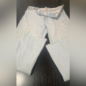 Levi's Light Blue Cropped Jeans
